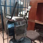 LOTE 418 - 03 CADEIRAS MARCAS E MODELOS DIVERSOS. (NO ESTADO) ATENÇÃO! FAZER A VISITAÇÃO ANTES DE ARREMATAR, NÃO SABEMOS SE FUNCIONA. LEILÃO NÃO TEM GARANTIA E NEM DEVOLUÇÃO, SUJEITO A POSSÍVEIS AVARIAS VISÍVEIS/OCULTAS E/OU AUSÊNCIA DE COMPONENTES.