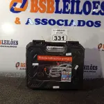 LOTE 331 - 01 JATO DE ALTA PRESSÃO A BATERIA. (NO ESTADO) ATENÇÃO! FAZER A VISITAÇÃO ANTES DE ARREMATAR, NÃO SABEMOS SE FUNCIONA. LEILÃO NÃO TEM GARANTIA E NEM DEVOLUÇÃO, SUJEITO A POSSÍVEIS AVARIAS VISÍVEIS/OCULTAS E/OU AUSÊNCIA DE COMPONENTES.