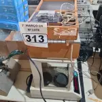 LOTE 313 - 01 BALANÇA DE ALTA PRECISÃO E 02 EQUIPAMENTOS. (NO ESTADO) ATENÇÃO! FAZER A VISITAÇÃO ANTES DE ARREMATAR, NÃO SABEMOS SE FUNCIONA. LEILÃO NÃO TEM GARANTIA E NEM DEVOLUÇÃO, SUJEITO A POSSÍVEIS AVARIAS VISÍVEIS/OCULTAS E/OU AUSÊNCIA DE COMPONENTES.