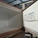 LOTE 422 - 01 GELADEIRA MARCA ELECTROLUX 220V. (NO ESTADO) ATENÇÃO! FAZER A VISITAÇÃO ANTES DE ARREMATAR, NÃO SABEMOS SE FUNCIONA. LEILÃO NÃO TEM GARANTIA E NEM DEVOLUÇÃO, SUJEITO A POSSÍVEIS AVARIAS VISÍVEIS/OCULTAS E/OU AUSÊNCIA DE COMPONENTES.
