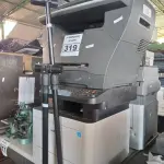 LOTE 319 - 03 IMPRESSORAS, 01 SCANNER E 02 TRIPÉS PARA MICROFONE MARCAS E MODELOS DIVERSOS. (NO ESTADO) ATENÇÃO! FAZER A VISITAÇÃO ANTES DE ARREMATAR, NÃO SABEMOS SE FUNCIONA. LEILÃO NÃO TEM GARANTIA E NEM DEVOLUÇÃO, SUJEITO A POSSÍVEIS AVARIAS VISÍVEIS/OCULTAS E/OU AUSÊNCIA DE COMPONENTES.