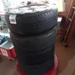 LOTE 486 - 04 RODAS DE LIGA LEVE DA AMAROCK COM PNEUS MEIA VIDA 265/60/18(NO ESTADO) ATENÇÃO! FAZER A VISITAÇÃO ANTES DE ARREMATAR, NÃO SABEMOS SE FUNCIONA. LEILÃO NÃO TEM GARANTIA E NEM DEVOLUÇÃO, SUJEITO A POSSÍVEIS AVARIAS VISÍVEIS/OCULTAS E/OU AUSÊNCIA DE COMPONENTES.
