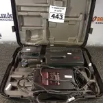 LOTE 443 - 01 FILMADORA MARCA PANASONIC E 01 TRIPÉ PARA MICROFONE. (NO ESTADO) ATENÇÃO! FAZER A VISITAÇÃO ANTES DE ARREMATAR, NÃO SABEMOS SE FUNCIONA. LEILÃO NÃO TEM GARANTIA E NEM DEVOLUÇÃO, SUJEITO A POSSÍVEIS AVARIAS VISÍVEIS/OCULTAS E/OU AUSÊNCIA DE COMPONENTES.