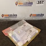 LOTE 357 - 01 POWER BANK, 01 LUMINÁRIA DE LED E 01 MEDIDOR DE PH/UMIDADE. (NO ESTADO) ATENÇÃO! FAZER A VISITAÇÃO ANTES DE ARREMATAR, NÃO SABEMOS SE FUNCIONA. LEILÃO NÃO TEM GARANTIA E NEM DEVOLUÇÃO, SUJEITO A POSSÍVEIS AVARIAS VISÍVEIS/OCULTAS E/OU AUSÊNCIA DE COMPONENTES.