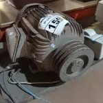 LOTE 159 - 01 MOTOR ELÉTRICO. (NO ESTADO) ATENÇÃO! FAZER A VISITAÇÃO ANTES DE ARREMATAR, NÃO SABEMOS SE FUNCIONA. LEILÃO NÃO TEM GARANTIA E NEM DEVOLUÇÃO, SUJEITO A POSSÍVEIS AVARIAS VISÍVEIS/OCULTAS E/OU AUSÊNCIA DE COMPONENTES.