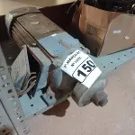 LOTE 150 - 01 MOTOR ELÉTRICO. (NO ESTADO) ATENÇÃO! FAZER A VISITAÇÃO ANTES DE ARREMATAR, NÃO SABEMOS SE FUNCIONA. LEILÃO NÃO TEM GARANTIA E NEM DEVOLUÇÃO, SUJEITO A POSSÍVEIS AVARIAS VISÍVEIS/OCULTAS E/OU AUSÊNCIA DE COMPONENTES.