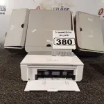 LOTE 380 - 01 IMPRESSORA DE FOTOS MARCA SAMSUNG. (NO ESTADO) ATENÇÃO! FAZER A VISITAÇÃO ANTES DE ARREMATAR, NÃO SABEMOS SE FUNCIONA. LEILÃO NÃO TEM GARANTIA E NEM DEVOLUÇÃO, SUJEITO A POSSÍVEIS AVARIAS VISÍVEIS/OCULTAS E/OU AUSÊNCIA DE COMPONENTES.