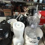 LOTE 279 - 01 LOTE COM UTENSÍLIOS DIVERSOS. (NO ESTADO) ATENÇÃO! FAZER A VISITAÇÃO ANTES DE ARREMATAR, NÃO SABEMOS SE FUNCIONA. LEILÃO NÃO TEM GARANTIA E NEM DEVOLUÇÃO, SUJEITO A POSSÍVEIS AVARIAS VISÍVEIS/OCULTAS E/OU AUSÊNCIA DE COMPONENTES.