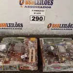 LOTE 290 - 02 PLACAS MÃE MARCAS E MODELOS DIVERSOS. (NO ESTADO) ATENÇÃO! FAZER A VISITAÇÃO ANTES DE ARREMATAR, NÃO SABEMOS SE FUNCIONA. LEILÃO NÃO TEM GARANTIA E NEM DEVOLUÇÃO, SUJEITO A POSSÍVEIS AVARIAS VISÍVEIS/OCULTAS E/OU AUSÊNCIA DE COMPONENTES.