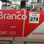 LOTE 278 - 01 MOTOSERRA BMT52A SABRE 18” BRANCO. (NO ESTADO) ATENÇÃO! FAZER A VISITAÇÃO ANTES DE ARREMATAR, NÃO SABEMOS SE FUNCIONA. LEILÃO NÃO TEM GARANTIA E NEM DEVOLUÇÃO, SUJEITO A POSSÍVEIS AVARIAS VISÍVEIS/OCULTAS E/OU AUSÊNCIA DE COMPONENTES.