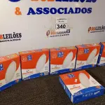LOTE 340 - 06 LUMINÁRIAS DE LED EMBUTIR CIRCULAR BIVOLT 12W 4000K DECORLUX. (NO ESTADO) ATENÇÃO! FAZER A VISITAÇÃO ANTES DE ARREMATAR, NÃO SABEMOS SE FUNCIONA. LEILÃO NÃO TEM GARANTIA E NEM DEVOLUÇÃO, SUJEITO A POSSÍVEIS AVARIAS VISÍVEIS/OCULTAS E/OU AUSÊNCIA DE COMPONENTES.