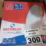 LOTE 300 - 06 PAINÉIS DE LED SOBREPOR CIRCULAR 24W 220V1400 LUMENS DECORLUX (NOVO). (NO ESTADO) ATENÇÃO! FAZER A VISITAÇÃO ANTES DE ARREMATAR, NÃO SABEMOS SE FUNCIONA. LEILÃO NÃO TEM GARANTIA E NEM DEVOLUÇÃO, SUJEITO A POSSÍVEIS AVARIAS VISÍVEIS/OCULTAS E/OU AUSÊNCIA DE COMPONENTES.