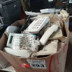 LOTE 293 - 01 LOTE COM VÁRIOS APARELHOS DE TELEFONE MARCAS E MODELOS DIVERSOS. (NO ESTADO) ATENÇÃO! FAZER A VISITAÇÃO ANTES DE ARREMATAR, NÃO SABEMOS SE FUNCIONA. LEILÃO NÃO TEM GARANTIA E NEM DEVOLUÇÃO, SUJEITO A POSSÍVEIS AVARIAS VISÍVEIS/OCULTAS E/OU AUSÊNCIA DE COMPONENTES.