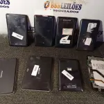LOTE 488 - 08 TABLETS MARCAS E MODELOS DIVERSOS PARA RETIRADA DE PEÇAS. (NO ESTADO) ATENÇÃO! FAZER A VISITAÇÃO ANTES DE ARREMATAR, NÃO SABEMOS SE FUNCIONA. LEILÃO NÃO TEM GARANTIA E NEM DEVOLUÇÃO, SUJEITO A POSSÍVEIS AVARIAS VISÍVEIS/OCULTAS E/OU AUSÊNCIA DE COMPONENTES.