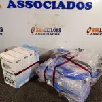 LOTE 038 - 10 MÁSCARAS DE PROTEÇÃO E 04 TERMÔMETROS DIGITAIS. (NO ESTADO) ATENÇÃO! FAZER A VISITAÇÃO ANTES DE ARREMATAR, NÃO SABEMOS SE FUNCIONA. LEILÃO NÃO TEM GARANTIA E NEM DEVOLUÇÃO, SUJEITO A POSSÍVEIS AVARIAS VISÍVEIS/OCULTAS E/OU AUSÊNCIA DE COMPONENTES.
