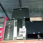 LOTE 097 - 03 CPU’S E 08 MONITORES MARCAS E MODELOS DIVERSOS PARA RETIRADA DE PEÇAS. (NO ESTADO) ATENÇÃO! FAZER A VISITAÇÃO ANTES DE ARREMATAR, NÃO SABEMOS SE FUNCIONA. LEILÃO NÃO TEM GARANTIA E NEM DEVOLUÇÃO, SUJEITO A POSSÍVEIS AVARIAS VISÍVEIS/OCULTAS E/OU AUSÊNCIA DE COMPONENTES.