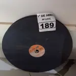LOTE 189 - 05 DISCOS DE CORTE. (NO ESTADO) ATENÇÃO! FAZER A VISITAÇÃO ANTES DE ARREMATAR, NÃO SABEMOS SE FUNCIONA. LEILÃO NÃO TEM GARANTIA E NEM DEVOLUÇÃO, SUJEITO A POSSÍVEIS AVARIAS VISÍVEIS/OCULTAS E/OU AUSÊNCIA DE COMPONENTES.