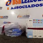 LOTE 017 - 10 MÁSCARAS DE PROTEÇÃO E 04 TERMÔMETROS DIGITAIS. (NO ESTADO) ATENÇÃO! FAZER A VISITAÇÃO ANTES DE ARREMATAR, NÃO SABEMOS SE FUNCIONA. LEILÃO NÃO TEM GARANTIA E NEM DEVOLUÇÃO, SUJEITO A POSSÍVEIS AVARIAS VISÍVEIS/OCULTAS E/OU AUSÊNCIA DE COMPONENTES.