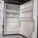 LOTE 076 - 01 FRIGOBAR U-LINE IMPORTADO 120V MODELO: UR45A2B. (FRIGOBAR) (NO ESTADO) AV9492R
