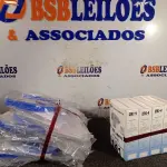 LOTE 141 - 10 MÁSCARAS DE PROTEÇÃO E 04 TERMÔMETROS DIGITAIS. (NO ESTADO) ATENÇÃO! FAZER A VISITAÇÃO ANTES DE ARREMATAR, NÃO SABEMOS SE FUNCIONA. LEILÃO NÃO TEM GARANTIA E NEM DEVOLUÇÃO, SUJEITO A POSSÍVEIS AVARIAS VISÍVEIS/OCULTAS E/OU AUSÊNCIA DE COMPONENTES.