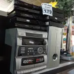 LOTE 179 - 01 APARELHO DE SOM, 09 APARELHOS DE DVD E 01 SUBWOOFER. (NO ESTADO) ATENÇÃO! FAZER A VISITAÇÃO ANTES DE ARREMATAR, NÃO SABEMOS SE FUNCIONA. LEILÃO NÃO TEM GARANTIA E NEM DEVOLUÇÃO, SUJEITO A POSSÍVEIS AVARIAS VISÍVEIS/OCULTAS E/OU AUSÊNCIA DE COMPONENTES.