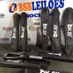 LOTE 064 - 10 DETECTORES DE METAIS. (NO ESTADO) ATENÇÃO! FAZER A VISITAÇÃO ANTES DE ARREMATAR, NÃO SABEMOS SE FUNCIONA. LEILÃO NÃO TEM GARANTIA E NEM DEVOLUÇÃO, SUJEITO A POSSÍVEIS AVARIAS VISÍVEIS/OCULTAS E/OU AUSÊNCIA DE COMPONENTES.