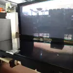 LOTE 216 - 02 TV’S MARCAS E MODELOS DIVERSOS PARA RETIRADA DE PEÇAS. (NO ESTADO) ATENÇÃO! FAZER A VISITAÇÃO ANTES DE ARREMATAR, NÃO SABEMOS SE FUNCIONA. LEILÃO NÃO TEM GARANTIA E NEM DEVOLUÇÃO, SUJEITO A POSSÍVEIS AVARIAS VISÍVEIS/OCULTAS E/OU AUSÊNCIA DE COMPONENTES.