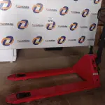 LOTE 070 - 01 PALETEIRA VERMELHA. (PALLET JACKS RED) (NO ESTADO) 0000002