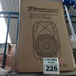 LOTE 226 - 01 CAIXA DE SOM PZ PROPASSIVE MODELO PX-12. (NO ESTADO) ATENÇÃO! FAZER A VISITAÇÃO ANTES DE ARREMATAR, NÃO SABEMOS SE FUNCIONA. LEILÃO NÃO TEM GARANTIA E NEM DEVOLUÇÃO, SUJEITO A POSSÍVEIS AVARIAS VISÍVEIS/OCULTAS E/OU AUSÊNCIA DE COMPONENTES.