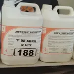 LOTE 188 - 20 LITROS DE SABONETE DE ESPUMA ANTISSÉPTICO. (NO ESTADO) ATENÇÃO! FAZER A VISITAÇÃO ANTES DE ARREMATAR, NÃO SABEMOS SE FUNCIONA. LEILÃO NÃO TEM GARANTIA E NEM DEVOLUÇÃO, SUJEITO A POSSÍVEIS AVARIAS VISÍVEIS/OCULTAS E/OU AUSÊNCIA DE COMPONENTES.