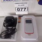 LOTE 077 - 01 PROJETOR FILMADORA 3M. (NO ESTADO) (CAMCORDER) AV9701S