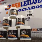 LOTE 130 - 06 LATAS DE MASSA DE POLIR Nº2 400G. (NO ESTADO) ATENÇÃO! FAZER A VISITAÇÃO ANTES DE ARREMATAR, NÃO SABEMOS SE FUNCIONA. LEILÃO NÃO TEM GARANTIA E NEM DEVOLUÇÃO, SUJEITO A POSSÍVEIS AVARIAS VISÍVEIS/OCULTAS E/OU AUSÊNCIA DE COMPONENTES.
