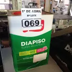 LOTE 069 - 01 LATA DE TINTA IQUINE DIAPISO NA COR VERMELHA 18L. (NO ESTADO) ATENÇÃO! FAZER A VISITAÇÃO ANTES DE ARREMATAR, NÃO SABEMOS SE FUNCIONA. LEILÃO NÃO TEM GARANTIA E NEM DEVOLUÇÃO, SUJEITO A POSSÍVEIS AVARIAS VISÍVEIS/OCULTAS E/OU AUSÊNCIA DE COMPONENTES.