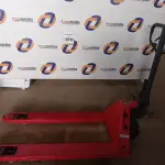 LOTE 070 - 01 PALETEIRA VERMELHA. (PALLET JACKS RED) (NO ESTADO) 0000002