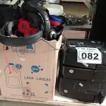 LOTE 082 - 02 RELÓGIOS DE PONTO E VÁRIOS FONES DE OUVIDO MARCAS E MODELOS DIVERSOS. (NO ESTADO) ATENÇÃO! FAZER A VISITAÇÃO ANTES DE ARREMATAR, NÃO SABEMOS SE FUNCIONA. LEILÃO NÃO TEM GARANTIA E NEM DEVOLUÇÃO, SUJEITO A POSSÍVEIS AVARIAS VISÍVEIS/OCULTAS E/OU AUSÊNCIA DE COMPONENTES.