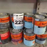 LOTE 225 - 13 LATAS DE TINTA SUVINIL 800ML DIVERSAS. (NO ESTADO) ATENÇÃO! FAZER A VISITAÇÃO ANTES DE ARREMATAR, NÃO SABEMOS SE FUNCIONA. LEILÃO NÃO TEM GARANTIA E NEM DEVOLUÇÃO, SUJEITO A POSSÍVEIS AVARIAS VISÍVEIS/OCULTAS E/OU AUSÊNCIA DE COMPONENTES.