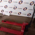 LOTE 070 - 01 PALETEIRA VERMELHA. (PALLET JACKS RED) (NO ESTADO) 0000002