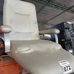 LOTE 072 - 01 POLTRONA PARA DESCANSO RECLINÁVEL. (NO ESTADO) ATENÇÃO! FAZER A VISITAÇÃO ANTES DE ARREMATAR, NÃO SABEMOS SE FUNCIONA. LEILÃO NÃO TEM GARANTIA E NEM DEVOLUÇÃO, SUJEITO A POSSÍVEIS AVARIAS VISÍVEIS/OCULTAS E/OU AUSÊNCIA DE COMPONENTES.