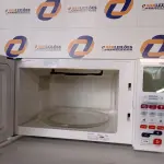 LOTE 075 - 01 MICRO-ONDAS BRASTEMP 30L 220V MODELO: BMF45ABBNA. (MICROWAVE) (NO ESTADO) AV9547L