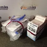 LOTE 230 - 10 MÁSCARAS DE PROTEÇÃO E 06 TERMÔMETROS DIGITAIS. (NO ESTADO) ATENÇÃO! FAZER A VISITAÇÃO ANTES DE ARREMATAR, NÃO SABEMOS SE FUNCIONA. LEILÃO NÃO TEM GARANTIA E NEM DEVOLUÇÃO, SUJEITO A POSSÍVEIS AVARIAS VISÍVEIS/OCULTAS E/OU AUSÊNCIA DE COMPONENTES.
