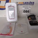 LOTE 086 - 01 PROJETOR FILMADORA 3M. (NO ESTADO) (CAMCORDER) AV9702C