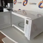 LOTE 062 - 01 MICRO-ONDAS 32L BRASTEMP 220V MODELO: BMS45CBBNA. (MICROWAVE) (NO ESTADO) BH1557K