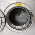 LOTE 043 - 01 SECADORA DE ROUPAS 11KG ELECTROLUX 220V MODELO: STL11. (CLOSTHES DRYER) (NO ESTADO) BF8678S