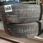 LOTE 066 - 02 PNEUS USADOS PARA CAMINHÃO ¾ 215/75/17,5. (NO ESTADO) ATENÇÃO! FAZER A VISITAÇÃO ANTES DE ARREMATAR, NÃO SABEMOS SE FUNCIONA. LEILÃO NÃO TEM GARANTIA E NEM DEVOLUÇÃO, SUJEITO A POSSÍVEIS AVARIAS VISÍVEIS/OCULTAS E/OU AUSÊNCIA DE COMPONENTES.