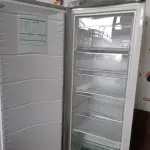 LOTE 030 - 1 FREEZER CONSUL 220V MODELO:CVU26EBBNA21, (NO ESTADO) BF8670Y