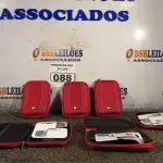 LOTE 088 - 06 PORTA ESTOJO PARA HD. (CASE HD) (NO ESTADO).