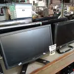 LOTE 078 - 06 MONITORES MARCAS E MODELOS DIVERSOS PARA RETIRADA DE PEÇAS. (NO ESTADO) ATENÇÃO! FAZER A VISITAÇÃO ANTES DE ARREMATAR, NÃO SABEMOS SE FUNCIONA. LEILÃO NÃO TEM GARANTIA E NEM DEVOLUÇÃO, SUJEITO A POSSÍVEIS AVARIAS VISÍVEIS/OCULTAS E/OU AUSÊNCIA DE COMPONENTES.