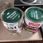 LOTE 251 - 02 GALÕES DE ESMALTE SINTÉTICO IQUINE DIALINE 3,6L NA COR VERDE COLONIAL. (NO ESTADO) ATENÇÃO! FAZER A VISITAÇÃO ANTES DE ARREMATAR, NÃO SABEMOS SE FUNCIONA. LEILÃO NÃO TEM GARANTIA E NEM DEVOLUÇÃO, SUJEITO A POSSÍVEIS AVARIAS VISÍVEIS/OCULTAS E/OU AUSÊNCIA DE COMPONENTES.