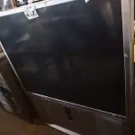 LOTE 437 - 01 TV MARCA LG. (NO ESTADO) ATENÇÃO! FAZER A VISITAÇÃO ANTES DE ARREMATAR, NÃO SABEMOS SE FUNCIONA. LEILÃO NÃO TEM GARANTIA E NEM DEVOLUÇÃO, SUJEITO A POSSÍVEIS AVARIAS VISÍVEIS/OCULTAS E/OU AUSÊNCIA DE COMPONENTES.
