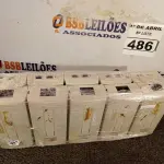LOTE 486 - 10 POWER D SINE 7001G. (NO ESTADO) ATENÇÃO! FAZER A VISITAÇÃO ANTES DE ARREMATAR, NÃO SABEMOS SE FUNCIONA. LEILÃO NÃO TEM GARANTIA E NEM DEVOLUÇÃO, SUJEITO A POSSÍVEIS AVARIAS VISÍVEIS/OCULTAS E/OU AUSÊNCIA DE COMPONENTES.